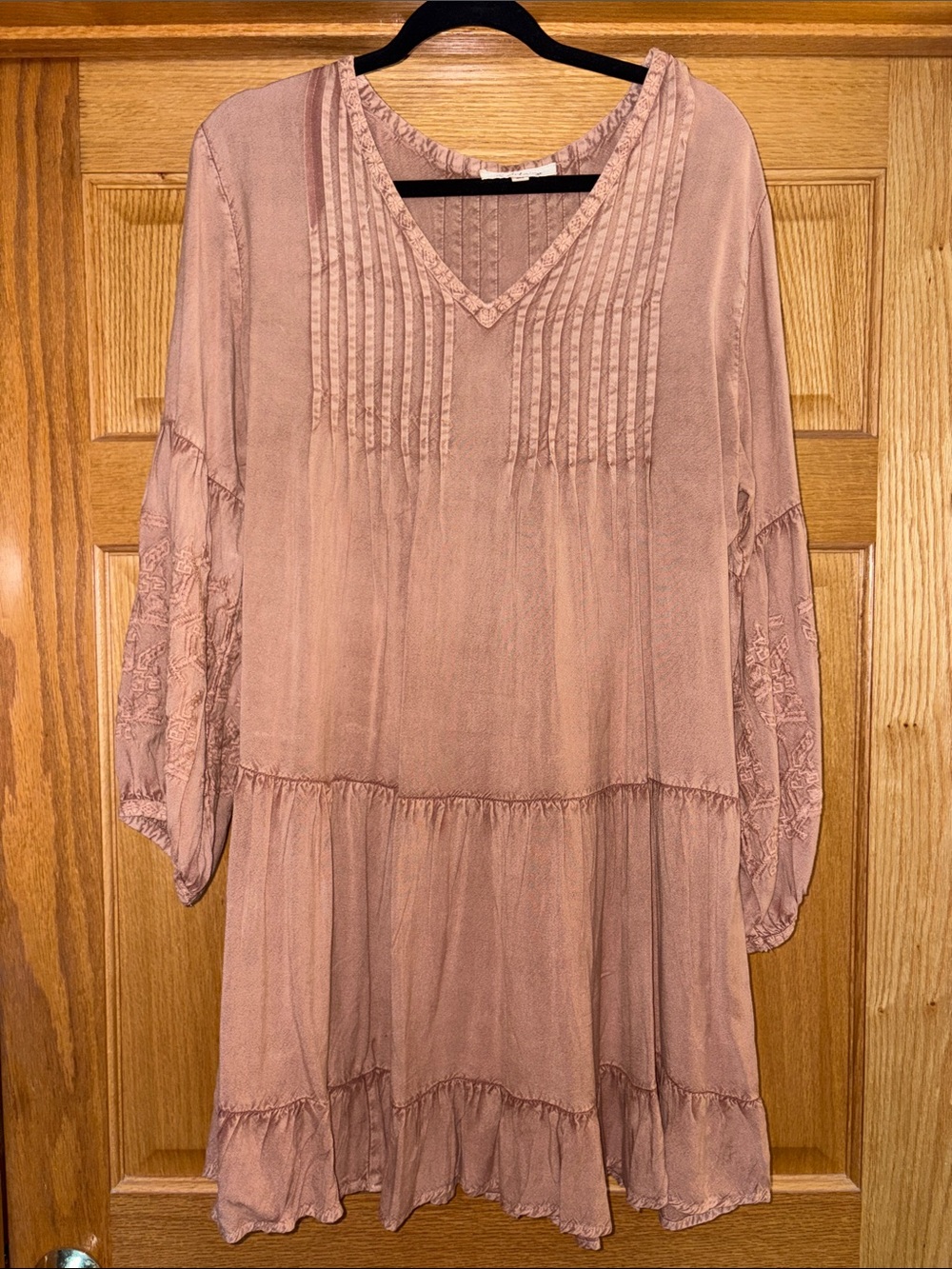 Solitaire Dusty Rose Tiered V-Neck Dress